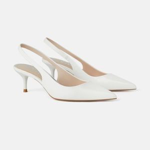 Slingback Kitten Heel shoe!!!!! 👠👠👠